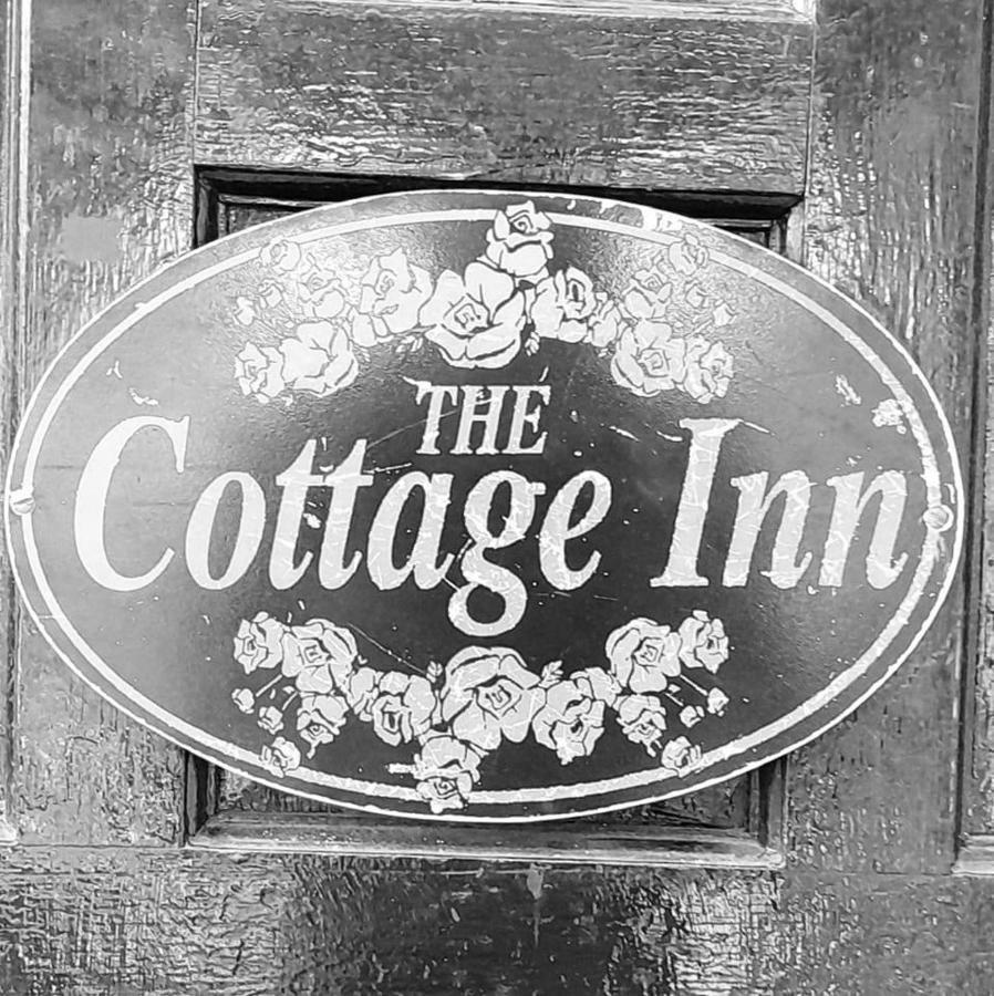 The Cottage Inn Llandeilo Eksteriør bilde